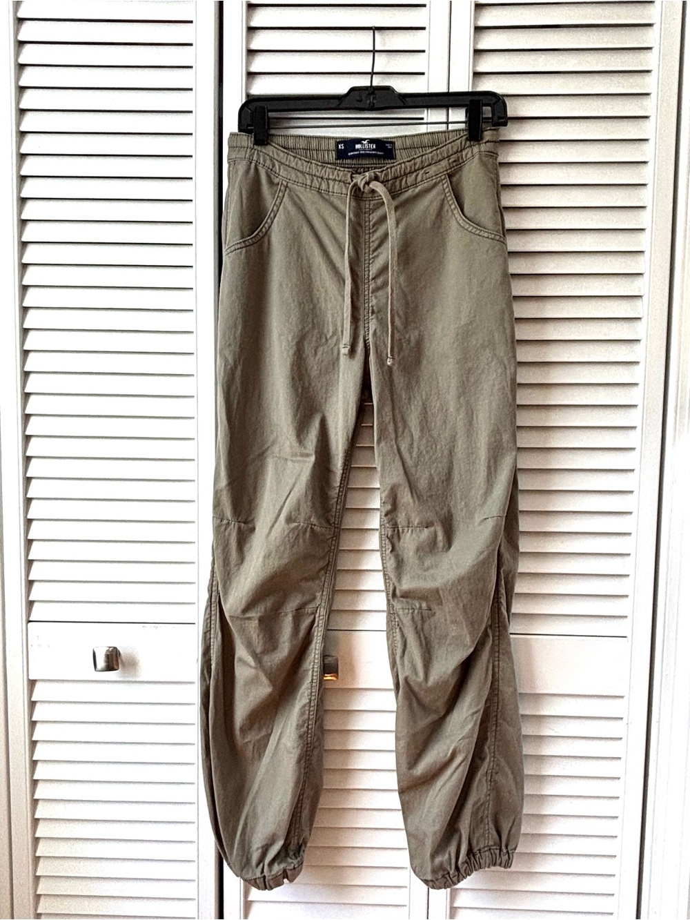 Hollister Olive Drawstring Jogger Pants